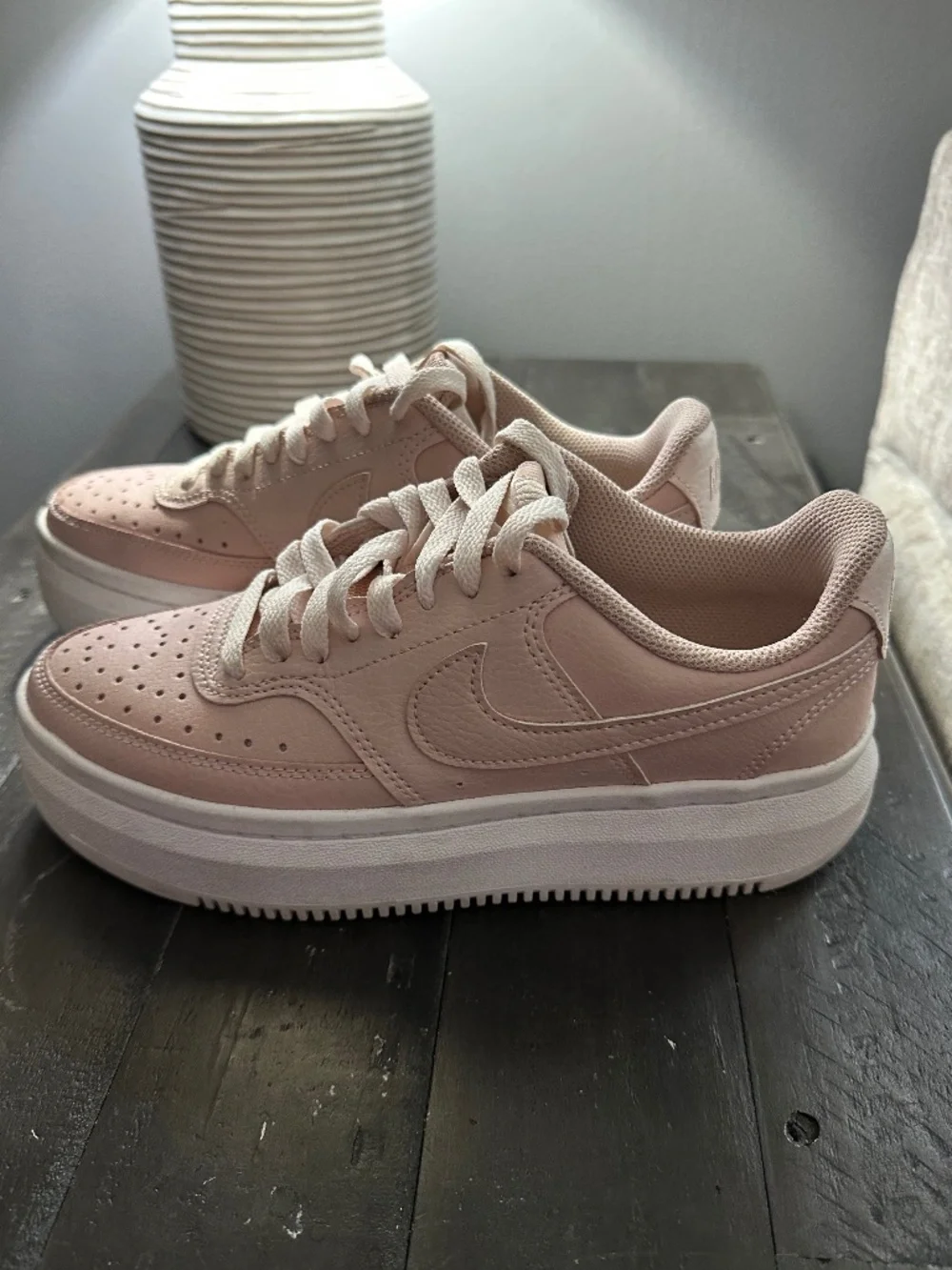 Nike Court Vision Alta LTR Women’s Pink Sneakers Size 7.5